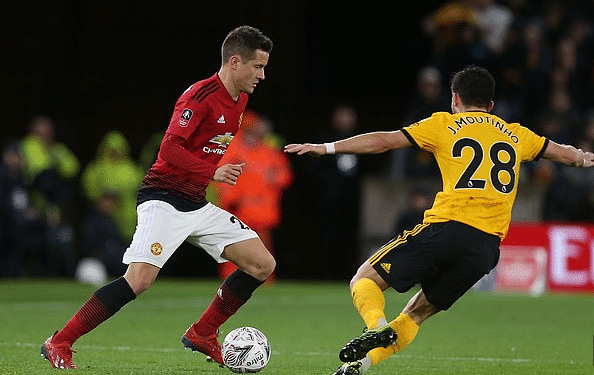 对足球特别 对足球特别