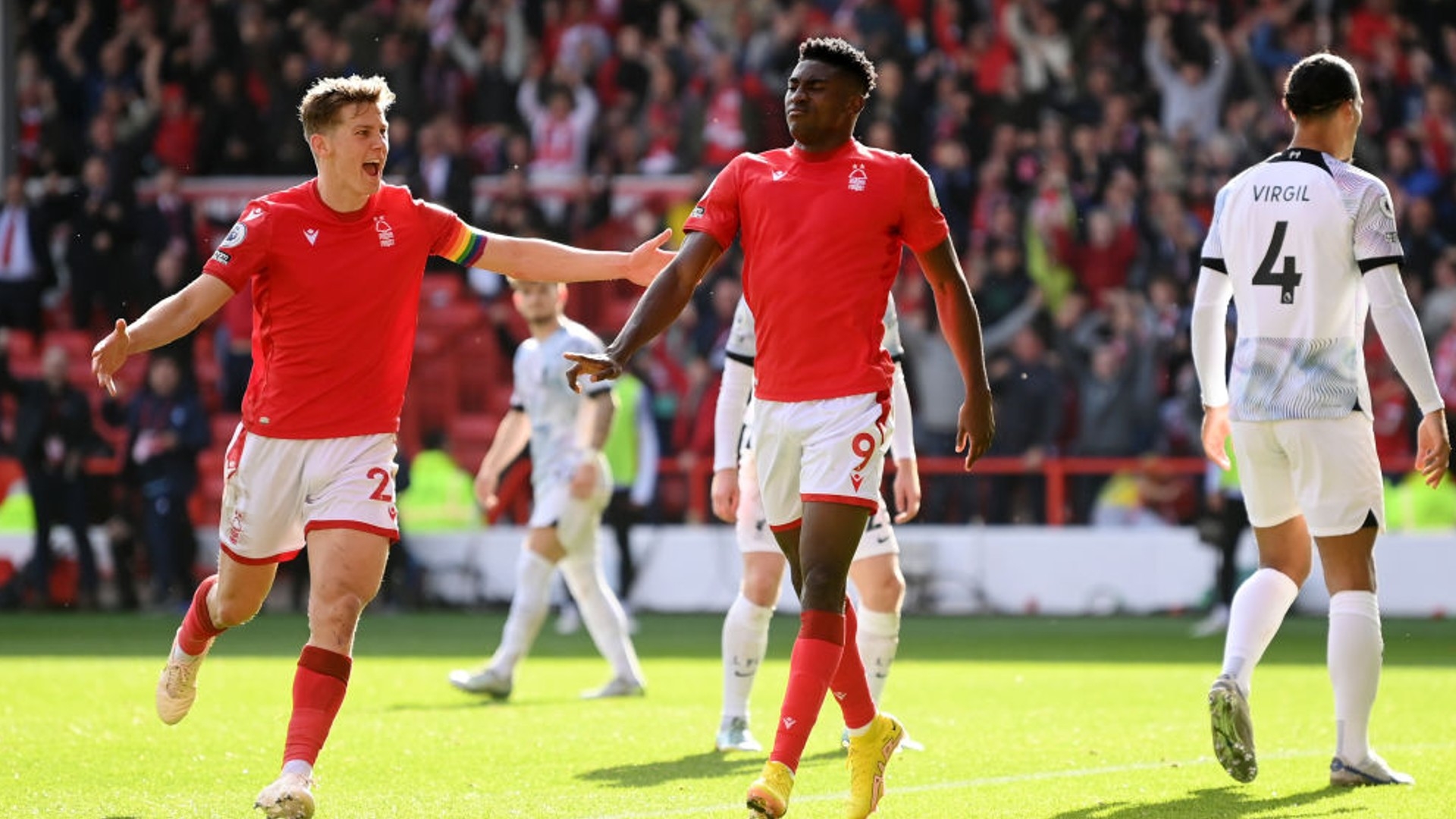 了完全不同 了完全不同